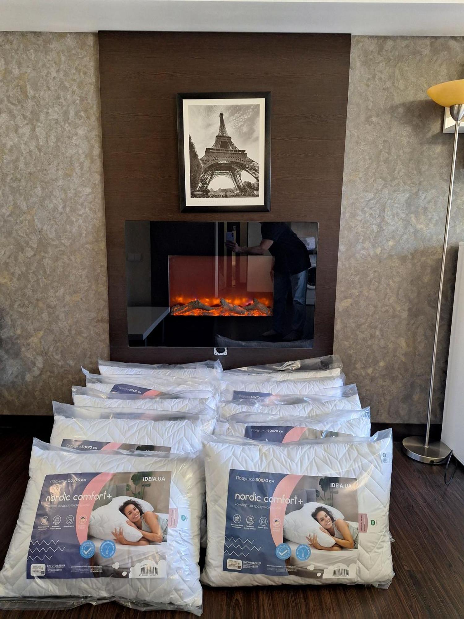 Найбільше Ліжко У Полтаві Мережа Alex Apartments Цілодобово Безконтактне Заселення Poltava Exteriör bild